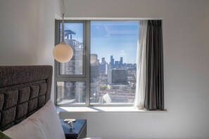 Superior Apartment, 2 Bedrooms, Kitchen, City View