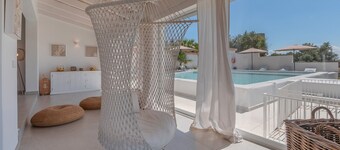 Holiday Home 'Luxury Finca Es Moli Pool Tennis' with Mountain View, Wi-Fi and Air Conditioning