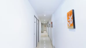 Room, 1 Double Bed, Shared Bathroom | Interior