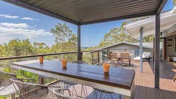 House, 3 Bedrooms, Balcony, River View | Balcony