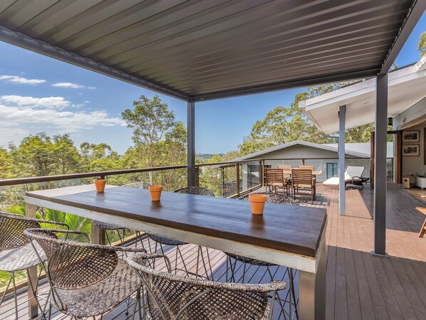 House, 3 Bedrooms, Balcony, River View | Balcony