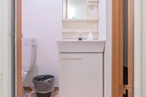 Besorolás nélküli kép, 2. 22 közül, gomb