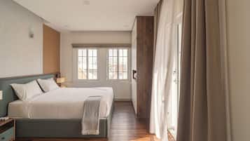 2 bedrooms, iron/ironing board, Internet