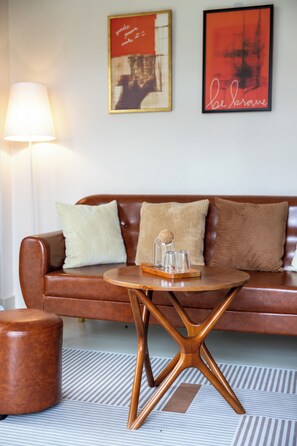 Reception - Late December Home (Da Lat)