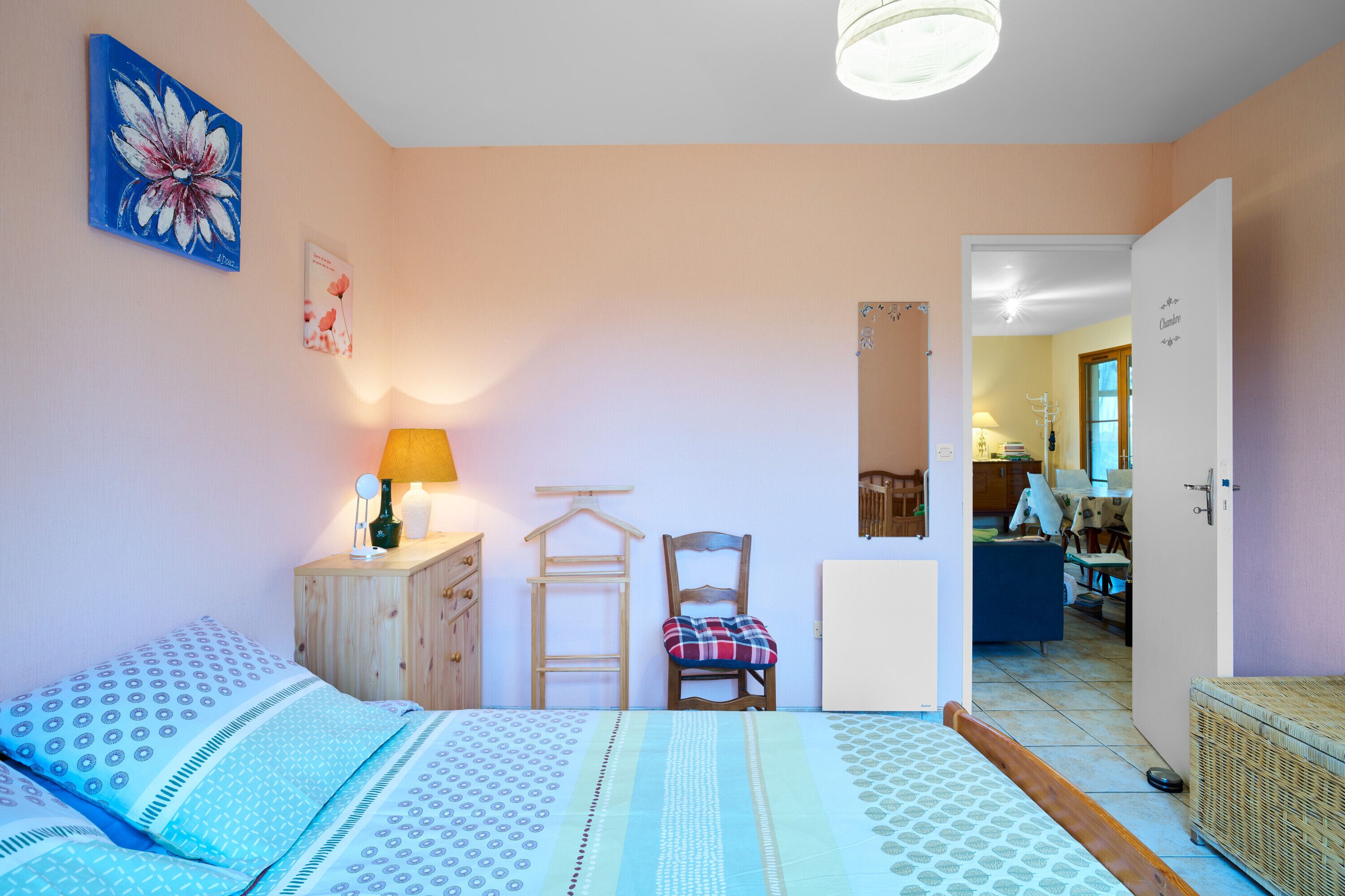 2 quartos, ferros/tábuas de passar roupa, Wi-Fi, roupa de cama