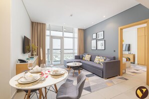 Luxury Apartment, Balcony, City View | Iron/ironing board, cribs/infant beds, free WiFi, bed sheets