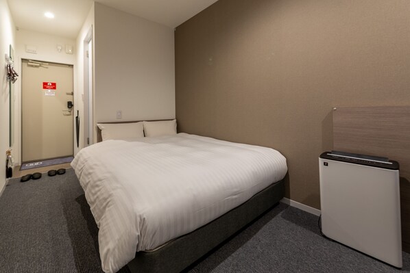 Standard Double Room (check-in is not available after 11PM) | Free WiFi, bed sheets - HOTEL R9 The Yard Shibukawa (Shibukawa)