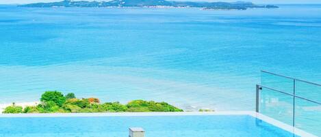 Apartment, 1 Bedroom, Accessible, Smoking | Pool | Outdoor pool