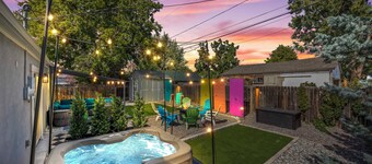 Olde Town Gem: 5 TVs + Hot Tub & Game Yard