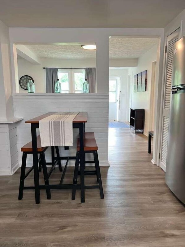 Dining - Renovated 3BR Home w/ Parking & Pet-Friendly (Madison Heights)