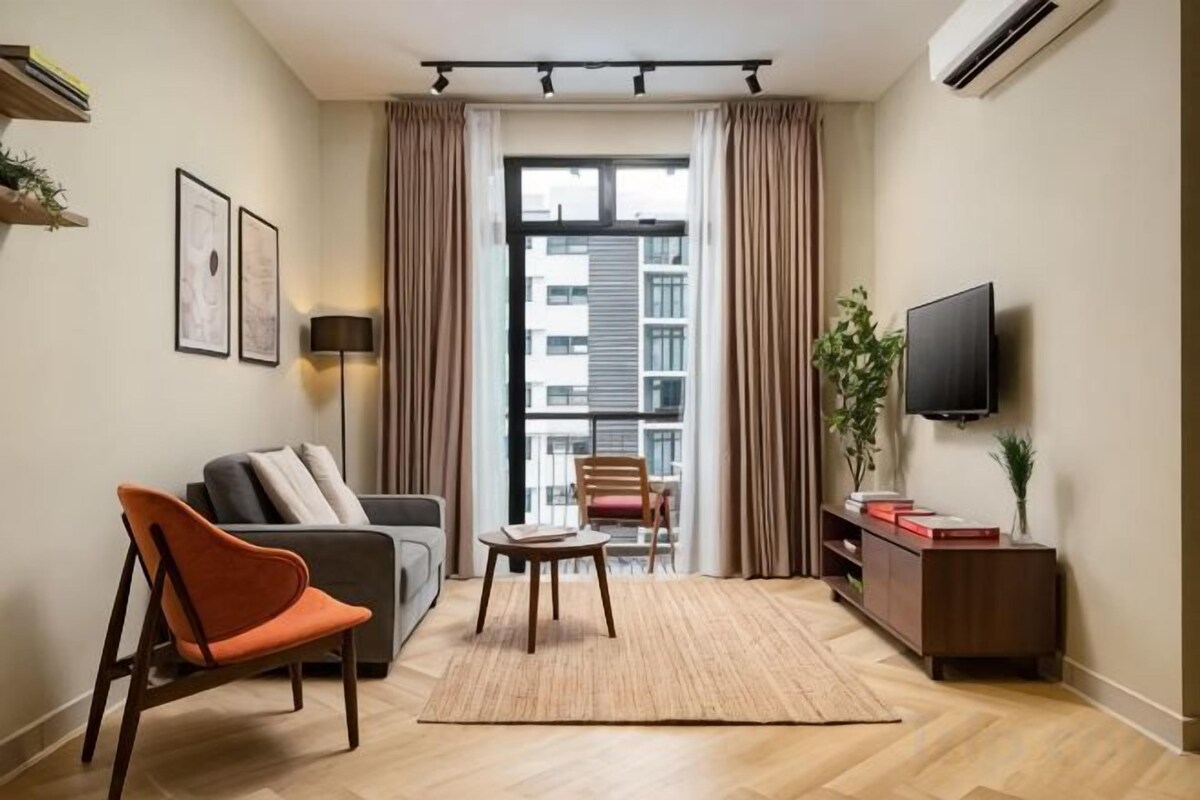 Apartment With Pool View 1014