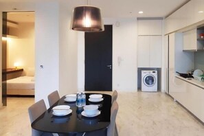 تناول الطعام