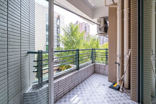 Superior Apartment, 3 Bedrooms, Balcony, City View | View from room