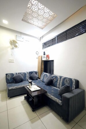 Classic Double Room, City View