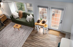 Smart TV, fireplace, books