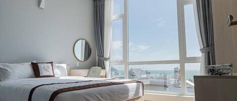 Deluxe Double Room | Blackout drapes, iron/ironing board, free WiFi