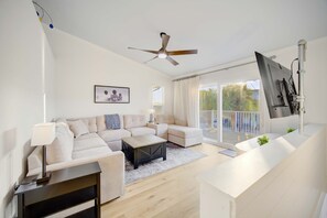 Smart TV, offices