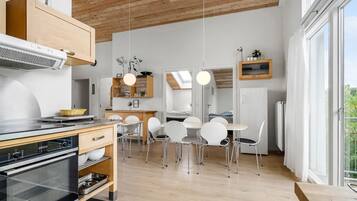 Geladeira, fogão, cooktop, lava-louças