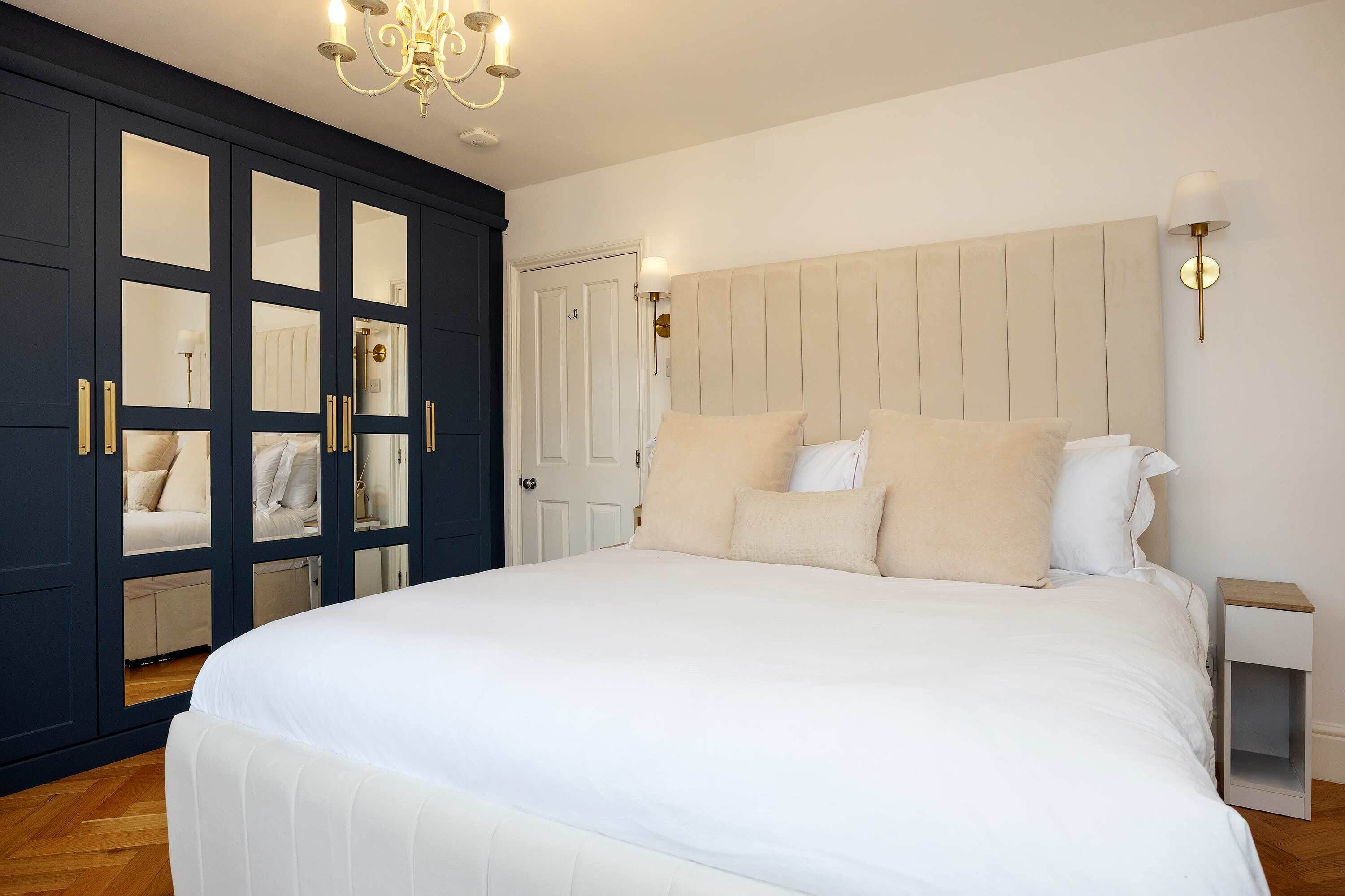 2 bedrooms, WiFi, bed sheets