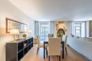 Apartment (Two-Bedroom Superior Apartment) | Living area - Guestready - São Domingos Homes (Porto)