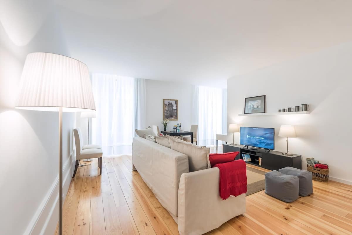 Apartment (Two-Bedroom Apartment) | Desk, laptop workspace, iron/ironing board, free WiFi