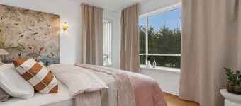 Bright & Spacious Stay for Families and Friends