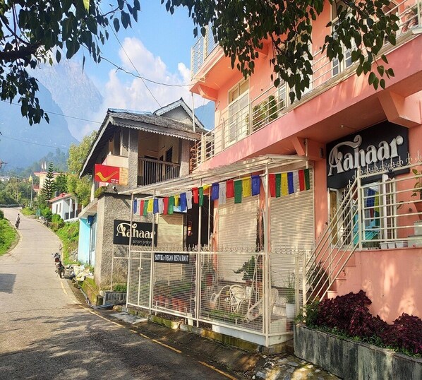 Majoituspaikan julkisivu