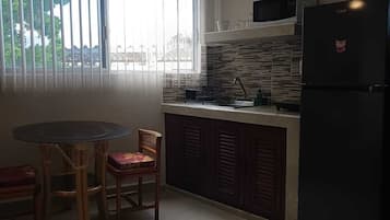 Micro-ondes, plaque de cuisson