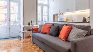 Íbúð (One-Bedroom Apartment) | Stofa