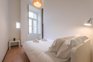 Apartamento (Two-Bedroom Apartment)