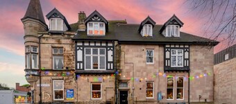 Stylish Central Apartment: Peak District