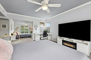 2 soverom, skrivebord, strykejern/-brett og wi-fi (inkludert)