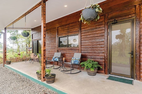 House, 3 Bedrooms, Smoking, Balcony | Terrace/patio