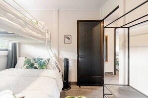 House, 3 Bedrooms, Smoking, Balcony | 4 bedrooms