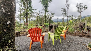 House, 3 Bedrooms, Smoking, Balcony | Property grounds