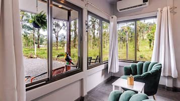 Casa, 3 quartos, para fumantes, varanda | Parte interna