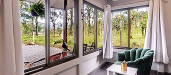 Pura Vidaville - Toucan's Nest