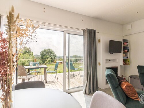 Mobil home confortable avec terrasse et animaux admis à Saint-Lô