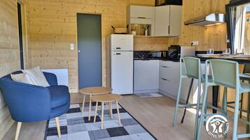 Pöytätennispöytä