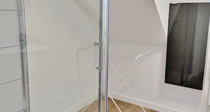 Gßte moderne à Louverné, 6-8 pers, animaux acceptés, parking