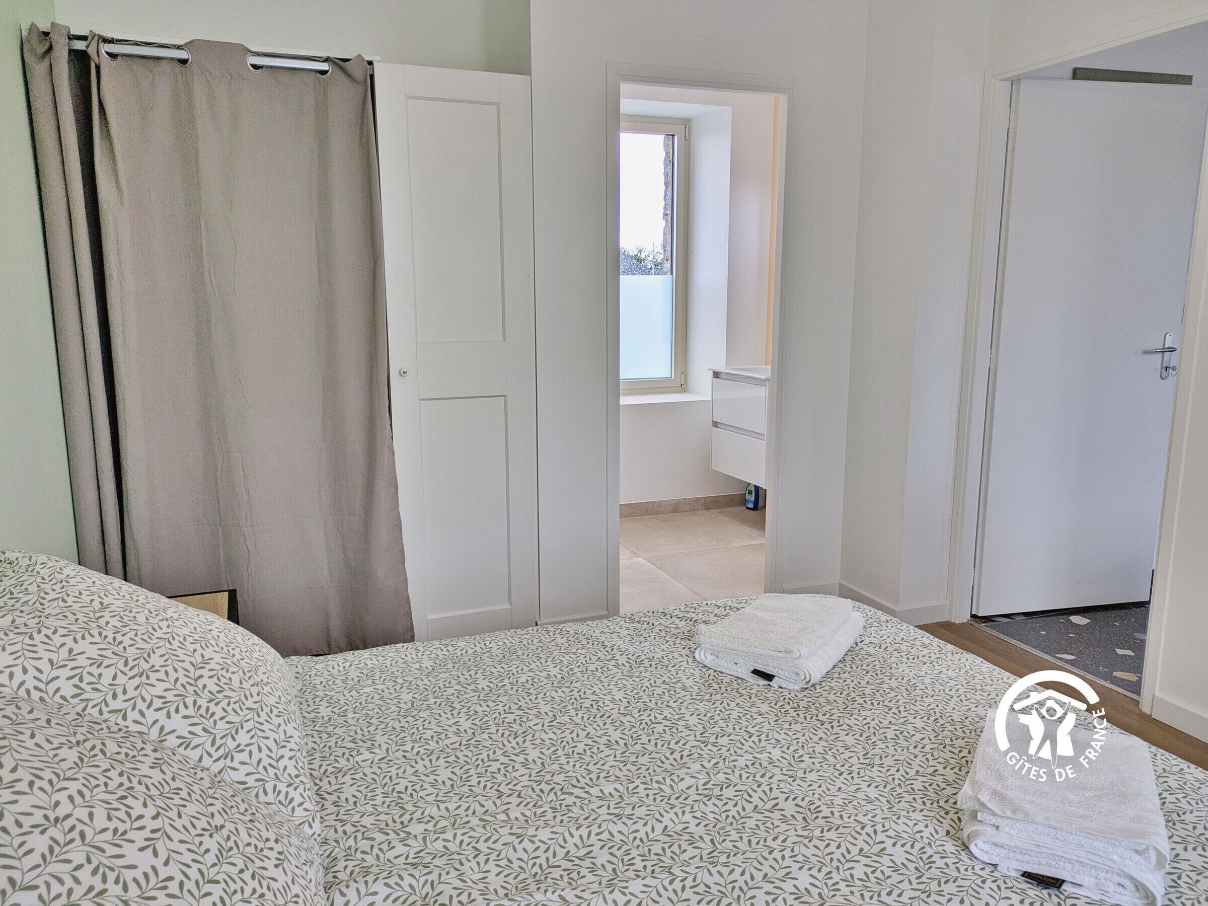 3 dormitorios, wifi gratis, ropa de cama