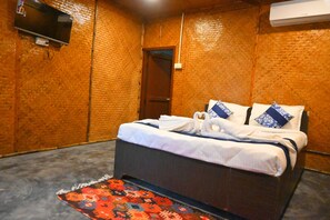 Room - Crystal Andaman Resort (Port Blair)