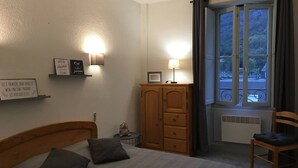 Uklassifisert bilde, 4 av 15, knapp