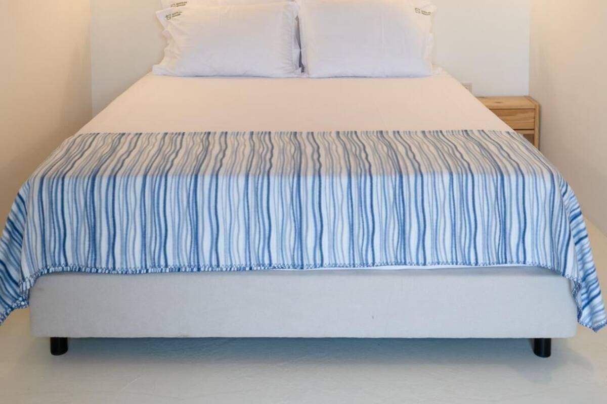 Bungalow, Patio, Valley View | Blackout curtains, free WiFi