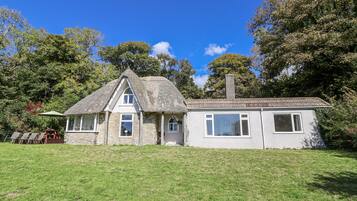 Cottage | Exterior