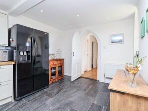 Cottage | Interior - Tapps Lodge (Plymouth)