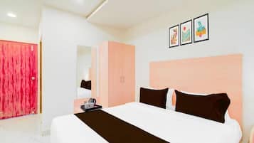 Cortinas blackout, tabla de planchar con plancha y wifi gratis