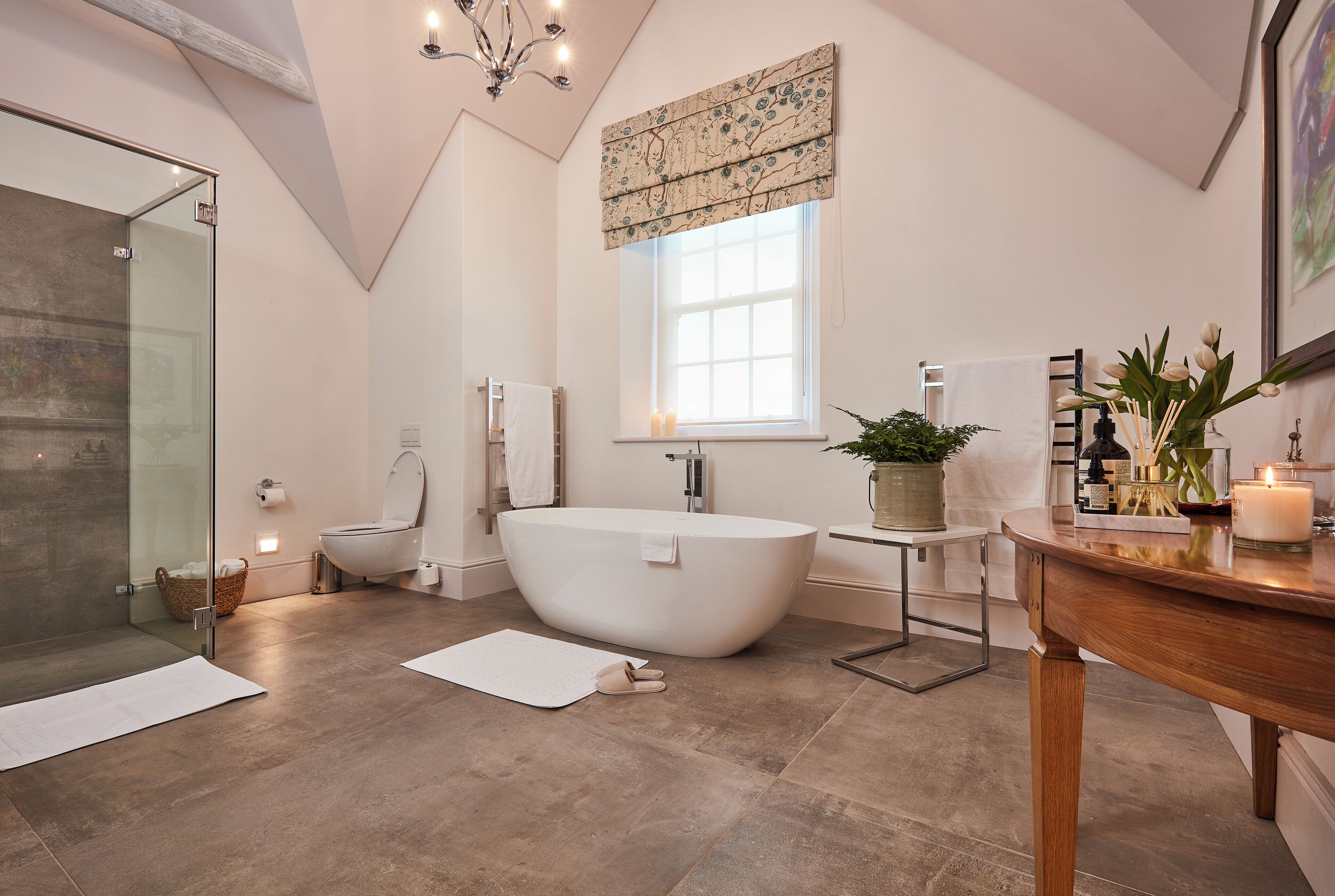 Luxury Suite, Mountain View | In-room safe, iron/ironing board, free WiFi