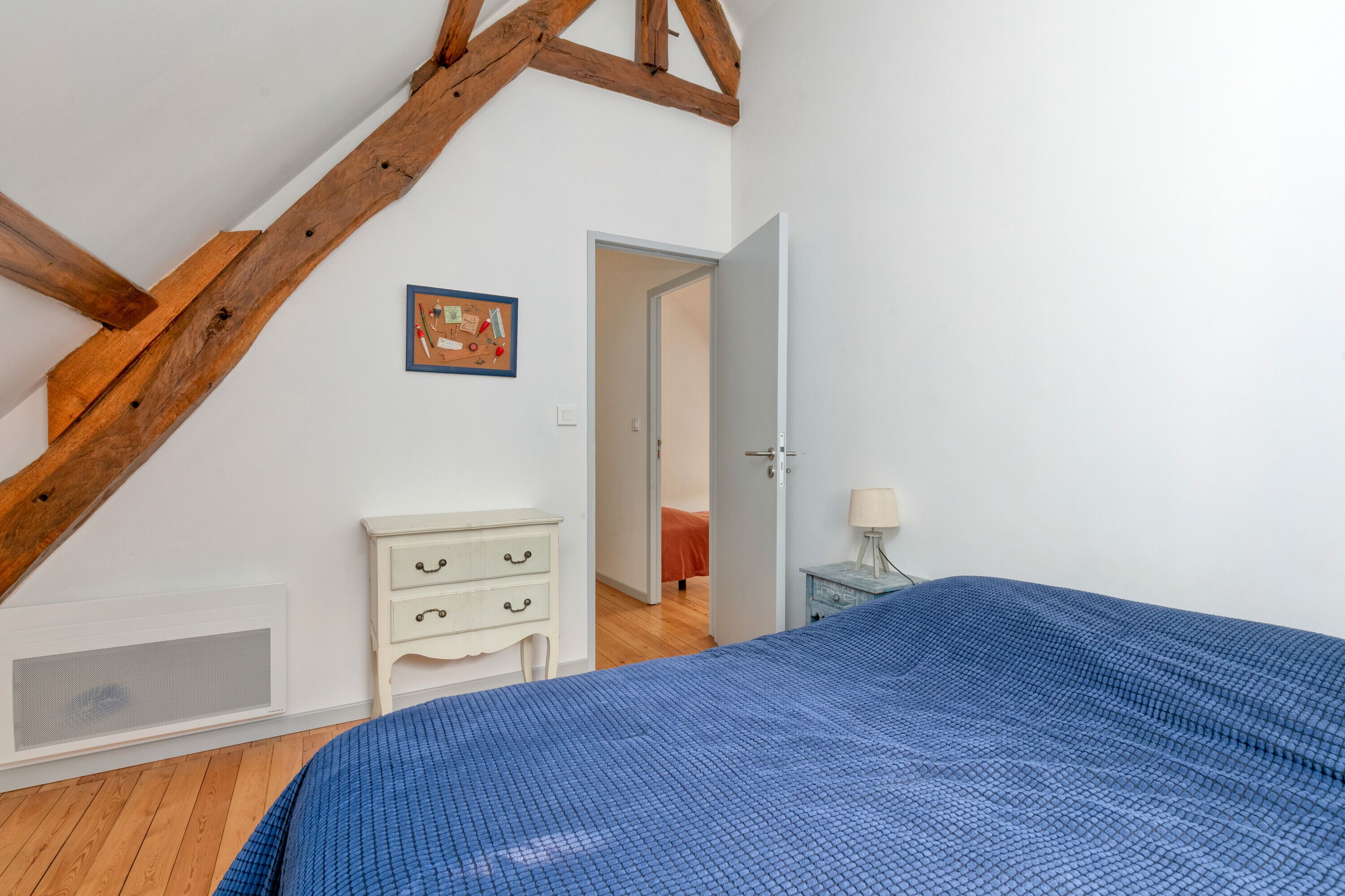 3 bedrooms, WiFi, bed sheets