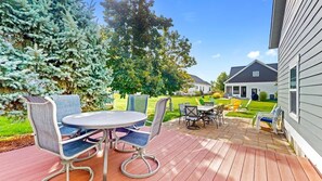 Outdoor dining - All In | Pool Access | Fire Pit | Game Room (South Haven)